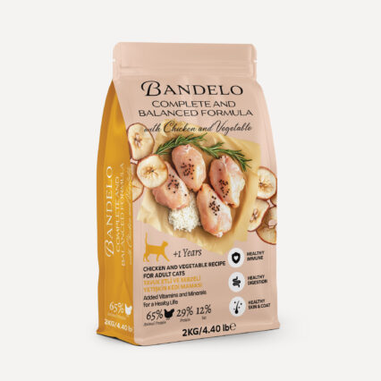 Bandelo Tavuklu ve Sebzeli Yetişkin Kuru Kedi Maması
